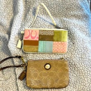 Coach wristlets wallet